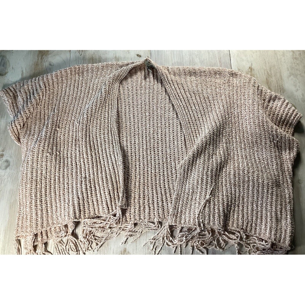 Bob Timberlake Pink Chenille Fringe‎ Curl Up Cozy Ruana Women's